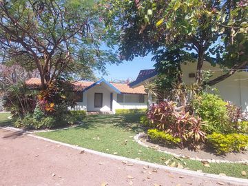 Casa Sola en Lázaro Cárdenas Xochitepec - LLR-148-Cs