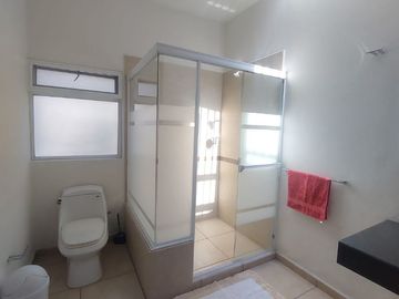 Casa Sola en Lázaro Cárdenas Xochitepec - LLR-148-Cs