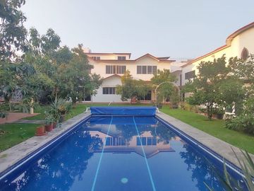 Casa Sola en Ahuatepec Cuernavaca - LLR-115-Cs