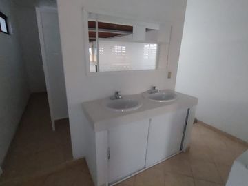 Casa Sola en Ahuatepec Cuernavaca - LLR-115-Cs