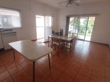 Casa Sola en Ahuatepec Cuernavaca - LLR-115-Cs