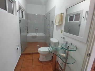 Casa Sola en Ahuatepec Cuernavaca - LLR-115-Cs