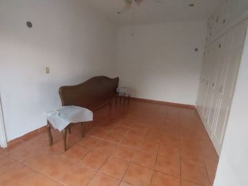 Casa Sola en Ahuatepec Cuernavaca - LLR-115-Cs
