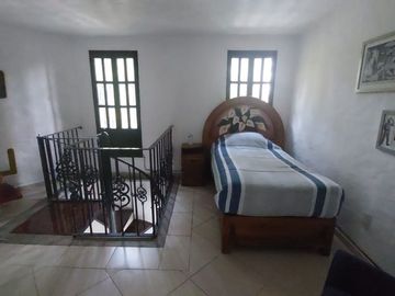 Casa en Privada en Ocotepec Cuernavaca - LLR-82-Cp#