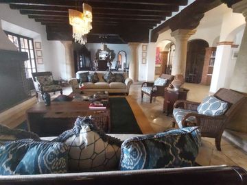 Casa en Privada en Ocotepec Cuernavaca - LLR-82-Cp#