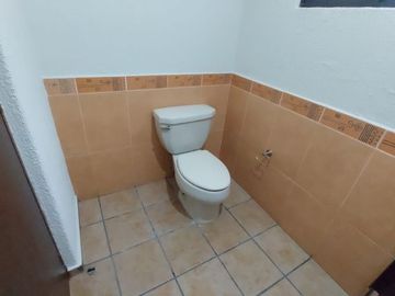 Casa en Fraccionamiento en Burgos Temixco - LLR-145-Fr
