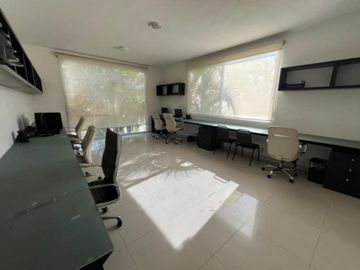 Propiedad para oficinas en Av. Domingo Diez Cuernavaca Morelos