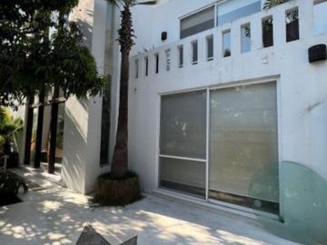 Propiedad para oficinas en Av. Domingo Diez Cuernavaca Morelos
