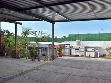 PROPIEDAD EN COLONIA ATLACOMULCO CUERNAVACA MORELOS