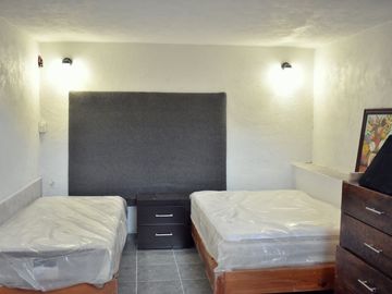 PROPIEDAD EN COLONIA ATLACOMULCO CUERNAVACA MORELOS