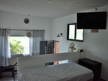 PROPIEDAD EN COLONIA ATLACOMULCO CUERNAVACA MORELOS