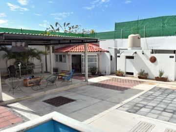 PROPIEDAD EN COLONIA ATLACOMULCO CUERNAVACA MORELOS