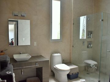 Casa en Fraccionamiento en Vista Hermosa Cuernavaca - SOR-371-Fr*
