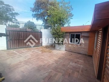 Casa en Venta en PRIMERA TRANSVERSAL / JOSE MANUEL IRARRAZABAL