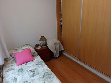 FABULOSO TRIPLEX 4 AMB. CON PLAY ROOM PATIO PARRILLA Y TERRAZA IMPECABLE CALIDAD PREMIUM