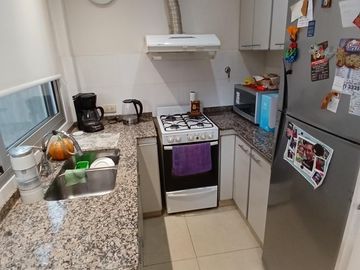 FABULOSO TRIPLEX 4 AMB. CON PLAY ROOM PATIO PARRILLA Y TERRAZA IMPECABLE CALIDAD PREMIUM
