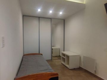 Triplex 4 amb cochera lavadero patio  tres baños
