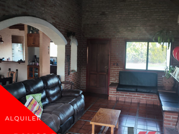 CASA EN ALQUILER EN BANCO PROVINCIA