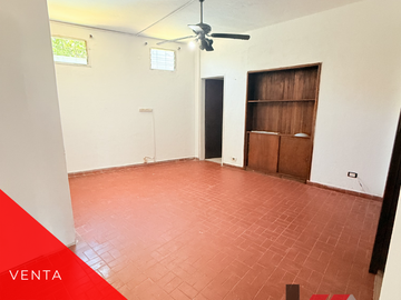 CASA A LA VENTA EN FRANCISCO ALVAREZ