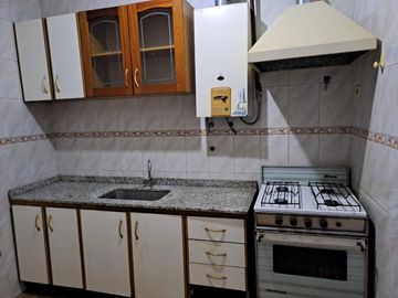 Mataderos-Venta- 4 departamentos a refaccionar