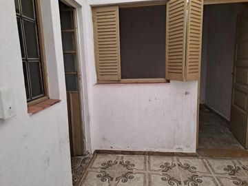 Mataderos-Venta- 4 departamentos a refaccionar