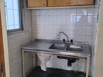 Mataderos-Venta- 4 departamentos a refaccionar