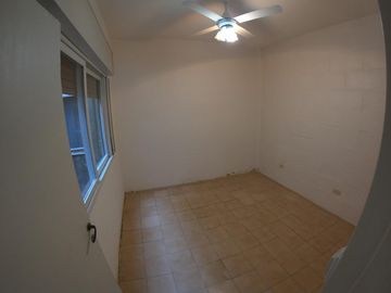 Excelente Departamento de 3 ambientes. La Tablada