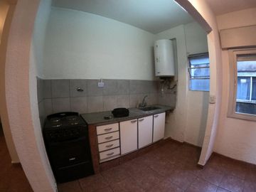 Excelente Departamento de 3 ambientes. La Tablada