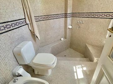 Casa de cuatro ambientes a la venta en Bella Vista. APTO CREDITO