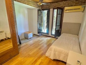 Casa de cuatro ambientes a la venta en Bella Vista. APTO CREDITO