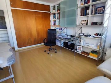 Ciudad de la paz 1700 - Amplio Duplex de 3 ambientes en excelente estado - Belgrano