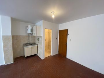 OPORTUNIDAD MONOAMBIENTE BARRIO CENTRO COMPLEJO SANTO DOMINGO
