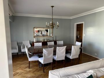 VENTA PISO 5 AMBIENTES EN RECOLETA