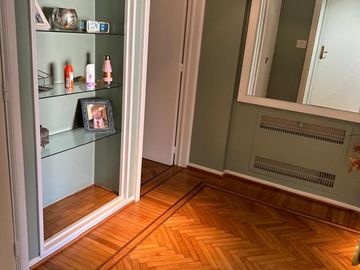 VENTA PISO 5 AMBIENTES EN RECOLETA