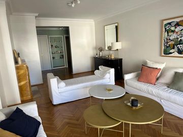 VENTA PISO 5 AMBIENTES EN RECOLETA