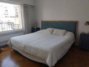VENTA PISO 5 AMBIENTES EN RECOLETA