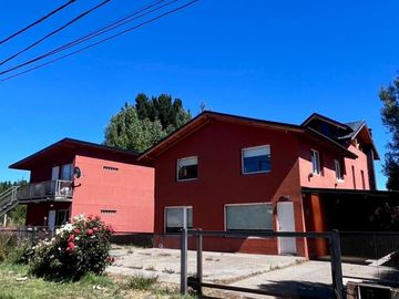 Casa es en las marias, es un terreno de 1500 m2, con departamentos adicionales