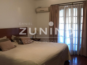 Casa de cuatro ambientes a la venta en Bella Vista