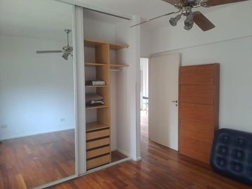 Impecable departamento de 2 amb. C/Balcón