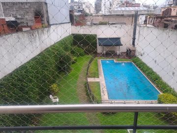 Impecable departamento de 2 amb. C/Balcón