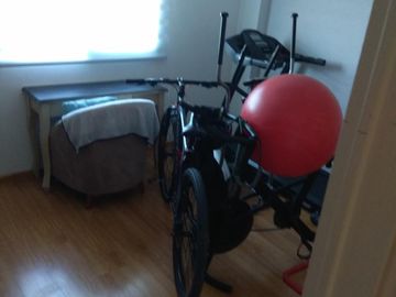 EXCELENTE DEPARTAMENTO 3 AMBIENTES CON COCHERA