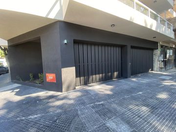 A ESTRENAR, 2 AMB CON TOILETTE, EN PARQUE CHAS,  muy buena ubicación!