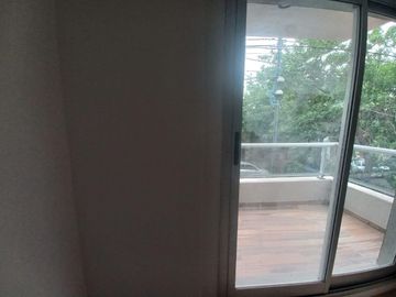A ESTRENAR, 2 AMB CON TOILETTE, EN PARQUE CHAS,  muy buena ubicación!