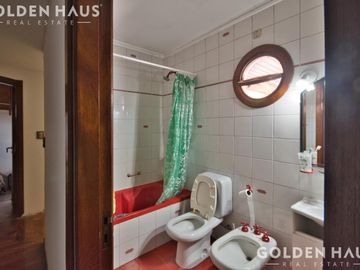 Casa en Barrio Pque.Calchaqui en Venta