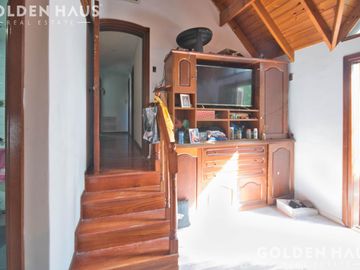 Casa en Barrio Pque.Calchaqui en Venta
