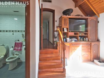 Casa en Barrio Pque.Calchaqui en Venta