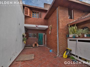 Casa en Barrio Pque.Calchaqui en Venta
