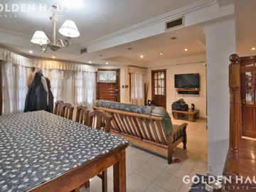 Casa en Barrio Pque.Calchaqui en Venta