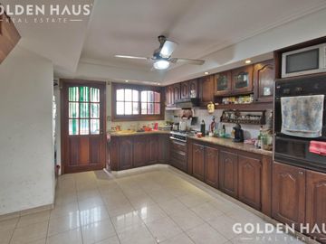 Casa en Barrio Pque.Calchaqui en Venta
