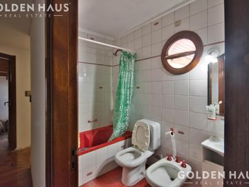 Casa en Barrio Pque.Calchaqui en Venta